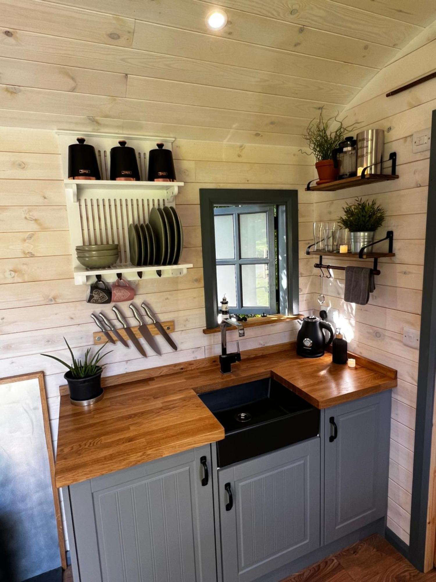Вілла Mountain View Shepherd'S Hut For 2 Adults, 1 Dog Llangoed Екстер'єр фото